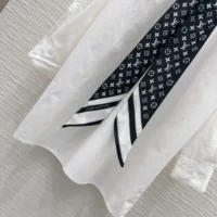 Louis Vuitton Women Monogram Scarf Shirt 1AIQN9 (1)