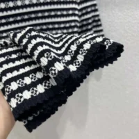 Louis Vuitton Women Scallop Stripe Knit Top 1AHJ15 (1)