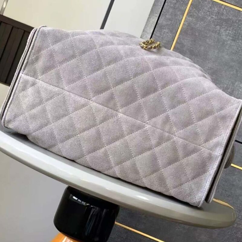 Chanel Women 25 Hobo Bag Grained Calfskin Gold Tone Metal-Gray