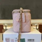 Chanel Women Caviar Quilted Mini Vanity Case With Chain Light Pink