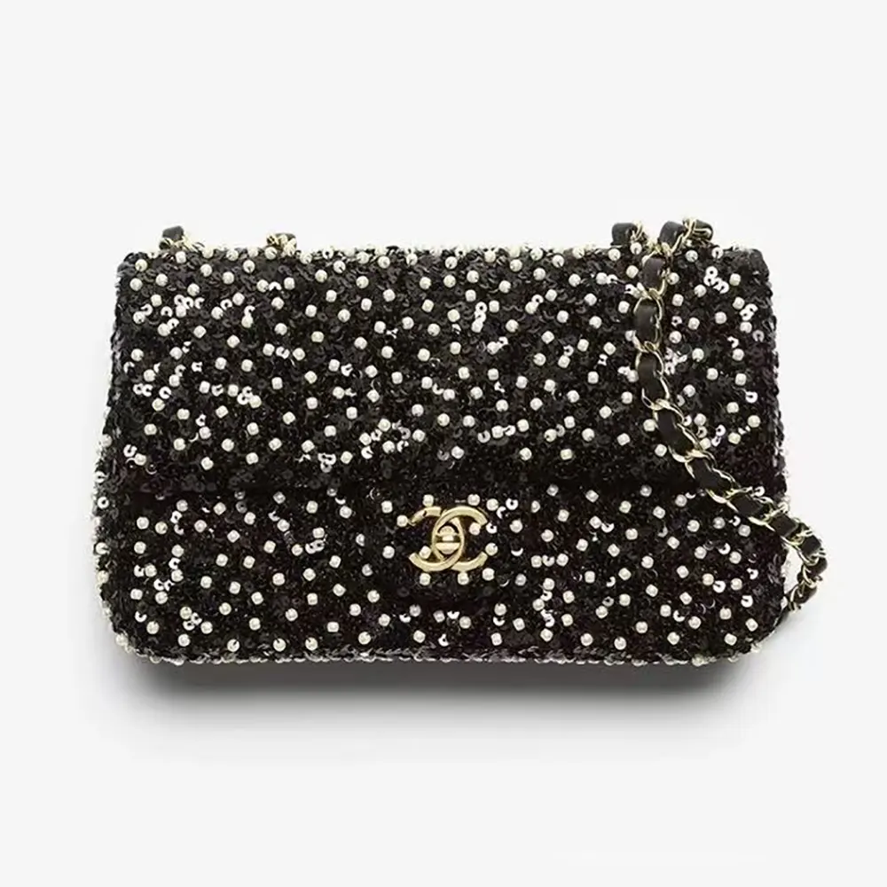 Chanel Women Evening Bag Sequins Imitation Pearls & Gold-Tone Metal-Black (1) Chanel Women Evening Bag Sequins Imitation Pearls & Gold-Tone Metal-Black