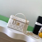 Chanel Women Vanity With Chain Shiny Lambskin Strass & Gold-Tone Metal