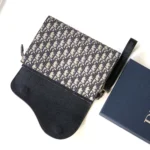 Dior Men Saddle A5 Triangle Pouch Beige and Black Dior Oblique Jacquard with Black Grained Calfskin