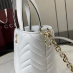 Gucci Women Betty Small Tote Bag White Leather ‎847386AAFA1