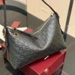 Gucci Women GG Emblem Medium Shoulder Bag-Black ‎847449AAFDV