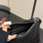 Gucci Women GG Emblem Medium Shoulder Bag-Black ‎847449AAFDV