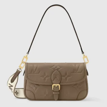 Louis Vuitton LV Women Diane Embossed Grained Cowhide Leather M15049