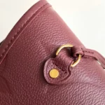 Louis Vuitton LV Women Neverfull MM Embossed Grained Cowhide Leather M25855