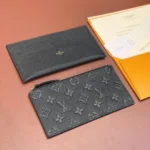 Louis Vuitton LV Women Pochette Félicie Monogram Empreinte-Black M82477