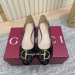 Gucci Women Ballet Flat With Half Horsebit Black Patent Leather