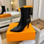 Louis Vuitton Women Legacy Ankle Boot-Black 1AIEUG