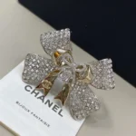 Chanel Women Brooch Metal & Strass Silver Gold & Crystal ABG592