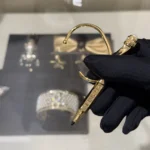 Chanel Women Earring Jewel Metal Glass Pearls & Resin ABG698B22498