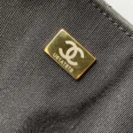 Chanel Women Maxi Hobo Bag Shiny Calfskin Gold-Tone Metal-Black AS5839