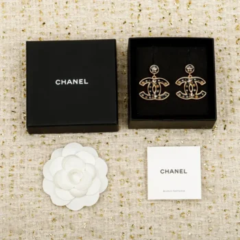 Chanel Women Pendant Earrings Metal Resin Glass Pearls & Diamantés ABG525