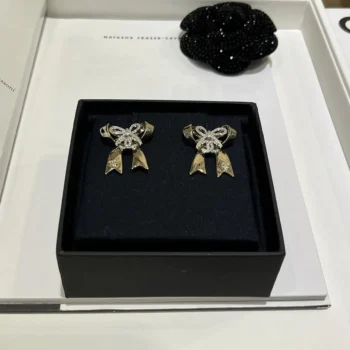 Chanel Women Stud Earrings Metal & Strass ABG598B22434