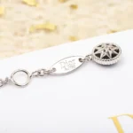 Dior Women Rose des Vents Bracelet White Gold Diamonds Mother-of-Pearl and Onyx