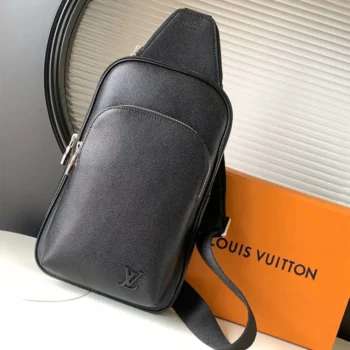 Louis Vuitton LV Men Avenue Slingbag Taiga Cowhide Leather-Black M30863