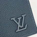 Louis Vuitton LV Unisex Brazza Wallet Waxy Calfskin Leather-Navy M25978