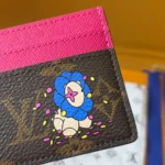 Louis Vuitton LV Unisex LV Charms Card Holder Monogram M15332