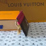 Louis Vuitton LV Unisex LV Charms Card Holder Monogram M15332 – Bild 5