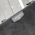 Louis Vuitton LV Unisex Verso Hobo LV Touch Calfskin Leather-Black M27022