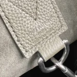 Louis Vuitton LV Unisex Verso Hobo LV Touch Calfskin Leather-Green M26747