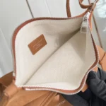 Louis Vuitton LV Unisex Verso Hobo LV Touch Calfskin Leather-Tan M26745