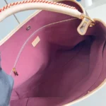 Louis Vuitton LV Women Again Handbag Monogram Canvas Base M25877