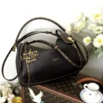 Louis Vuitton LV Women Express MM Calfskin Leather-Black M26397