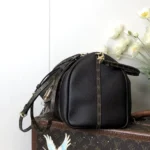 Louis Vuitton LV Women Express MM Calfskin Leather-Black M26397