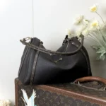 Louis Vuitton LV Women Express MM Calfskin Leather-Black M26397