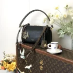 Louis Vuitton LV Women Express PM Calfskin Leather-Black M26039