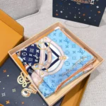 Louis Vuitton Women Flower And Straps Square 90 M96123