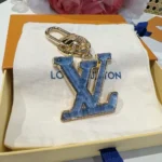 Louis Vuitton Women LV Gloss Key Holder M02590
