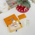 Louis Vuitton Women Vivienne Head Mng Mirror Key Holder M03280