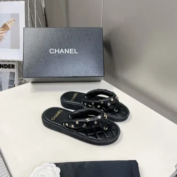 Chanel Women Lambskin Quilted Padded Charms Thong Sandals-Black