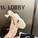 Chanel Women Mules Patent Calfskin-Ivory G46904