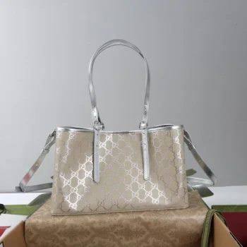 Gucci Women GG Emblem Medium Tote Bag ‎815214FAFEL