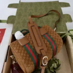 Gucci Women Mini GG Handbag-Brown ‎859975CAABZ2846