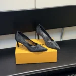 Louis Vuitton Women Gala Pump-Black 1AIDPG