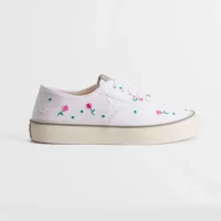 Dior Unisex Saltwind Sneaker White Cotton Embroidered with Multicolor Doves & Roses Motif