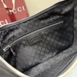 Gucci Unisex Lunetta Small Crossbody Bag-Black 863406FAFWA