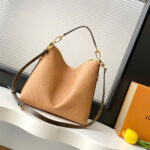 Louis Vuitton LV Women Multipass Handbag Arizona Beige Calfskin leather M28029