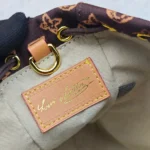 Louis Vuitton LV Women Noé Trunk-Brown M28103