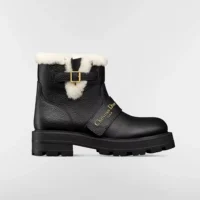 Gucci Women DiorAlps D-Quest Ankle Boot Black Grained Calfskin and White Lambskin Shearling