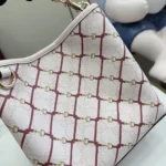 Gucci Women GG Emblem Small Bucket Bag-Pink ‎815118FAFF1