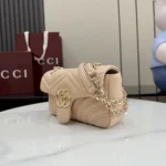 Gucci Women GG Marmont Small Shoulder Bag-Pink ‎837280AAE38