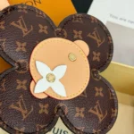 Louis Vuitton LV Unisex Vivienne Bag Charm M03818