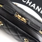 Chanel Women Clutch With Chain Grained Shiny Calfskin & Gold-Tone Metal
